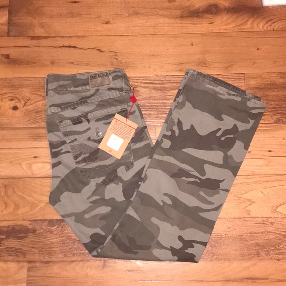 True Religion Other - NWT TRUE RELIGION RICKY STRAIGHT CAMO JEANS